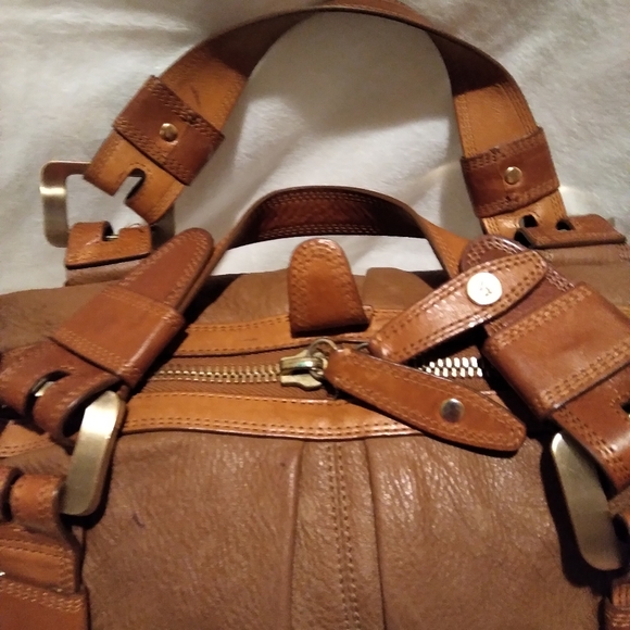 Michael Kors Brown leather purse - Picture 3 of 11